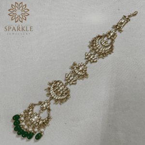 jadau kundan hair braid jewellery champagne white kundan stones pearl clusters emerald green bead drops 18k gold plated hair accessory the sparkle jewellery